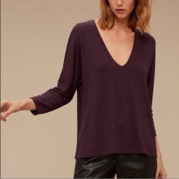 Aritzia Tops - Aritzia Wilfred Free Aneta V-Neck Top Maroon Burgundy Loose Boxy Fit